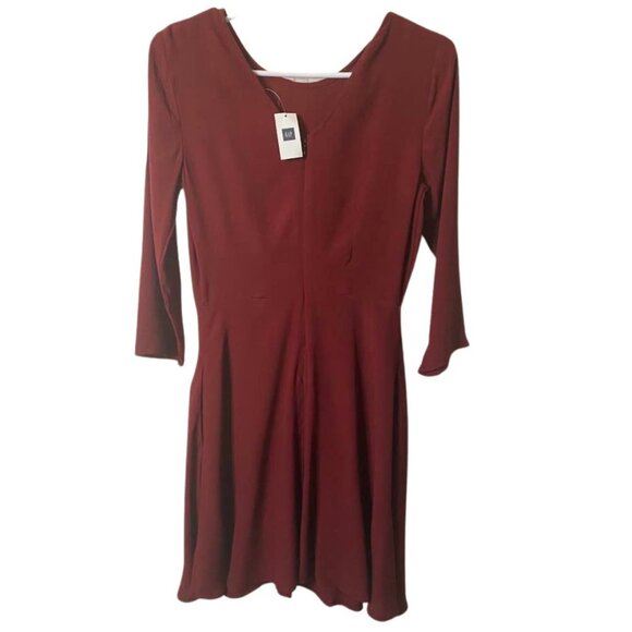 GAP Dresses & Skirts - NWT - Gap Dress - Casual 3/4 Sleeve Maroon - Size 2